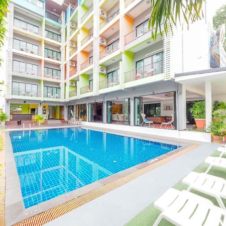 Oyo 75367 Ud Pattaya Hotel Bang Lamung Extérieur photo
