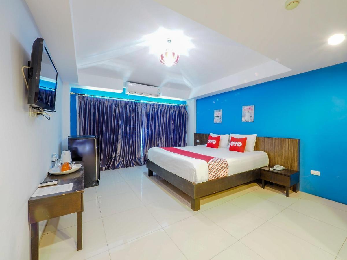 Oyo 75367 Ud Pattaya Hotel Bang Lamung Extérieur photo