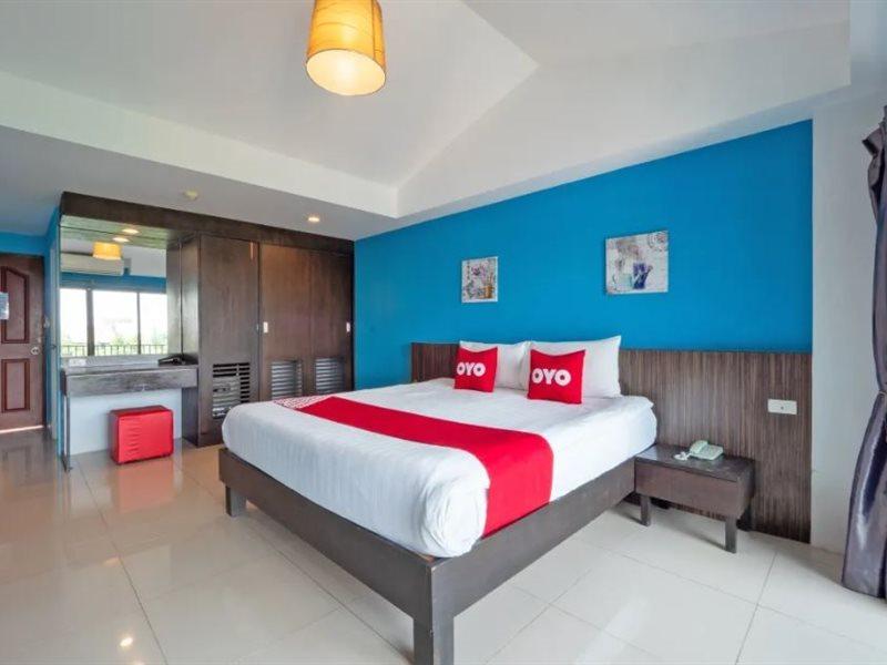 Oyo 75367 Ud Pattaya Hotel Bang Lamung Extérieur photo