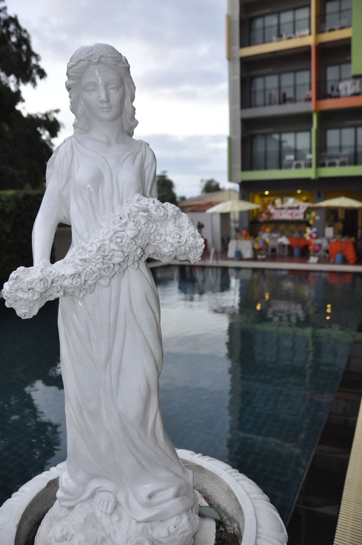 Oyo 75367 Ud Pattaya Hotel Bang Lamung Extérieur photo